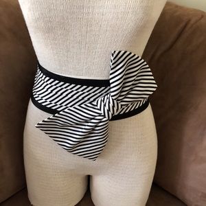 Custom design Belt with Bow Vintage Art Deco